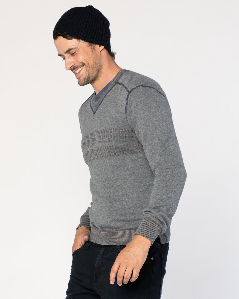 Gallant Double-Knit Vee