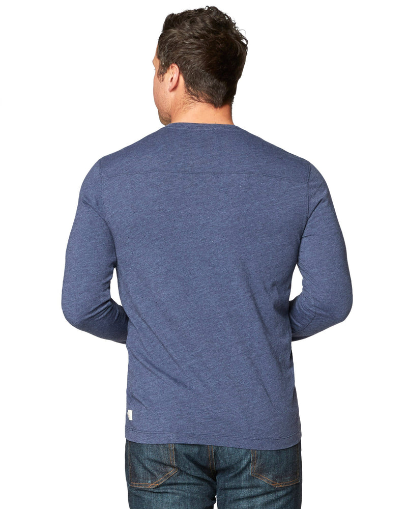 Feathering Long Sleeve Vee